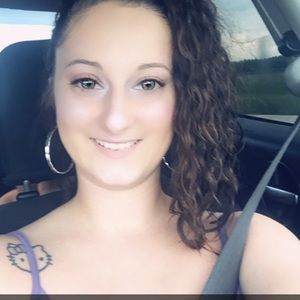 Meet your Posher, Molly